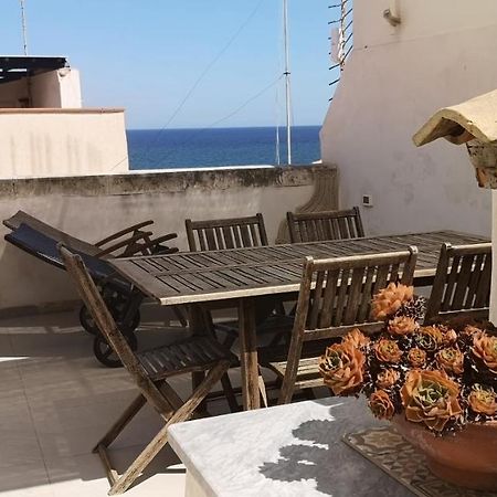 Sea-View Terrace & Bikes Moon Ortigia Holiday Home Syracuse Eksteriør billede